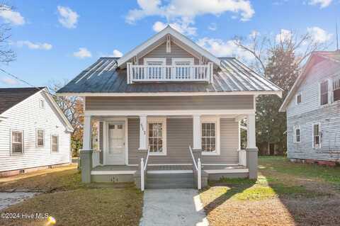 513 Warren Street, Williamston, NC 27892