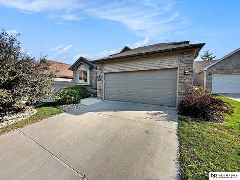 706 Westminster Drive, Lincoln, NE 68510