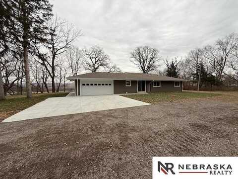 14441 North River Drive, Omaha, NE 68122