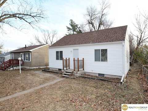 313 Hillcrest Street, Plattsmouth, NE 68048