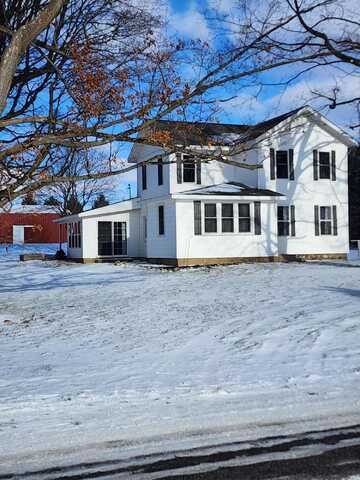 2247 S H Drive S, East Leroy, MI 49051