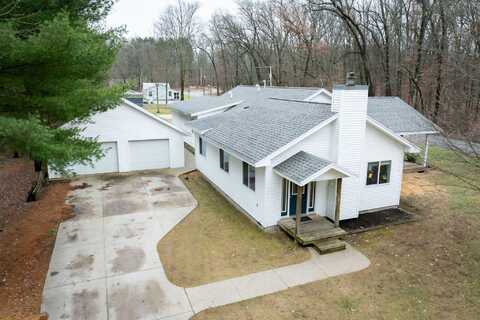 622 W Marion Road, White Cloud, MI 49349