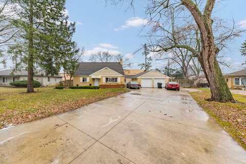 21865 S Tuller Court, Southfield, MI 48076