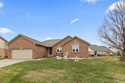 21621 Kendyl Court, Macomb, MI 48044