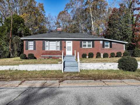 602 Oak Ave, Greenwood, SC 29649