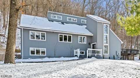 322 Hackett Rd, Bethlehem Twp., NJ 08827