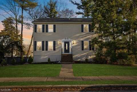 37 Dogwood Dr, Newton, NJ 07860