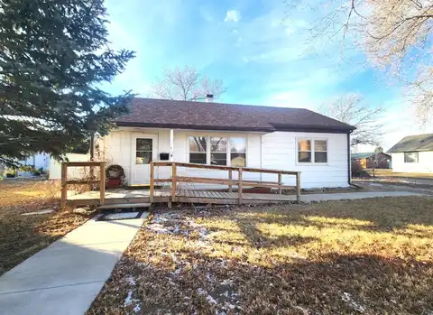 213 W 3rd Ave, Miller, SD 57362