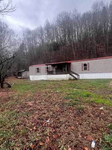 6192 Daniel Boone Parkway, Foster, WV 25081