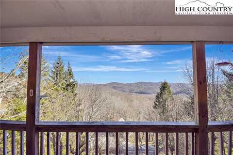 1053 Flat Top Road, Blowing Rock, NC 28605