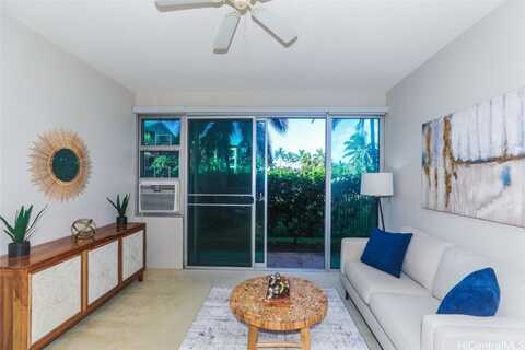 3009 Ala Makahala Place, Honolulu, HI 96818