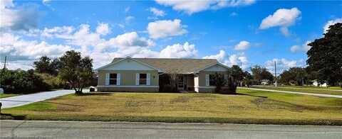 201 Anna Maria Way NE, Lake Placid, FL 33852