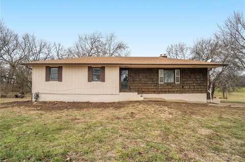 4051 Shawnee Heights Road, Tecumseh, KS 66542