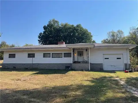 2429 4500 Road, Coffeyville, KS 67337