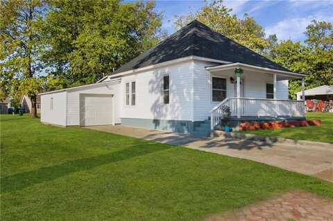 2127 Morgan Avenue, Parsons, KS 67357