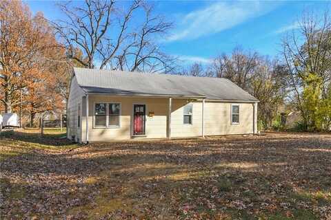 13607 Botts Road, Grandview, MO 64030