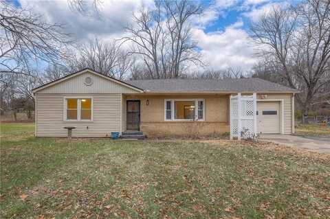 208 N 4th Street, Edwardsville, KS 66111