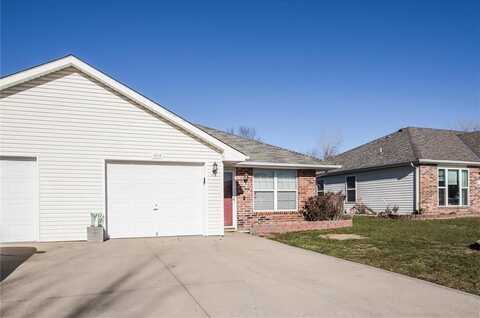 1014 SW CHRISTIE Lane, Grain Valley, MO 64029