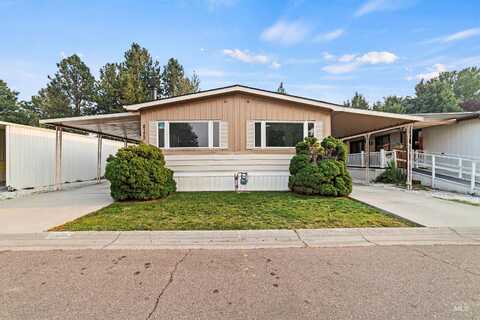 8173 Appomattox Ln, Garden City, ID 83714