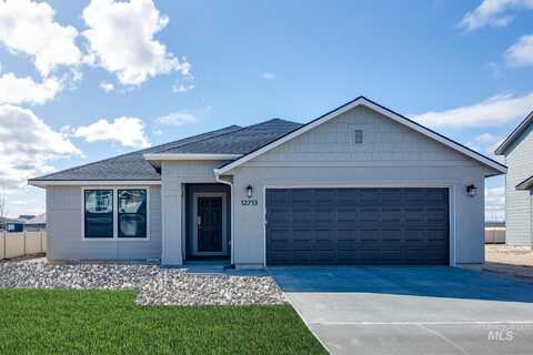 1930 N Thunderbolt St, Mountain Home, ID 83647