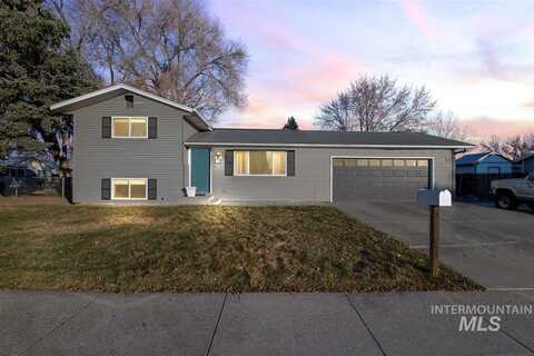 110 E 14th N, Mountain Home, ID 83647