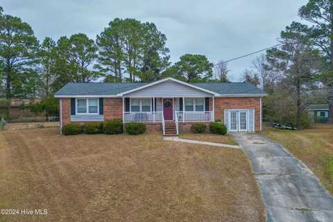 318 Birch Court, Jacksonville, NC 28540