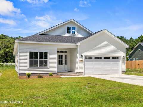 305 Belgian Court, Richlands, NC 28574