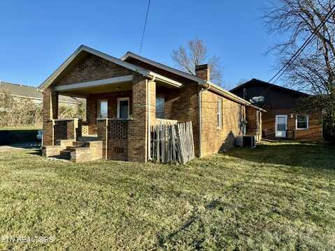 4806 Maple Rd, Knoxville, TN 37912