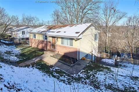 312 Redwood Drive, Charleston, WV 25302