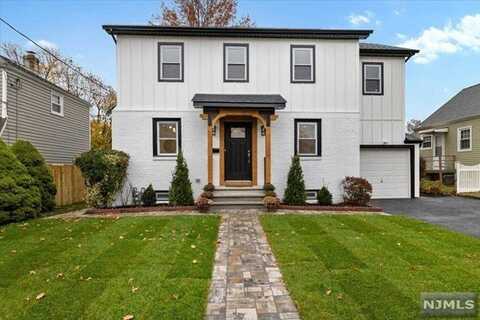 2-05 32nd Street, Fair Lawn, NJ 07410