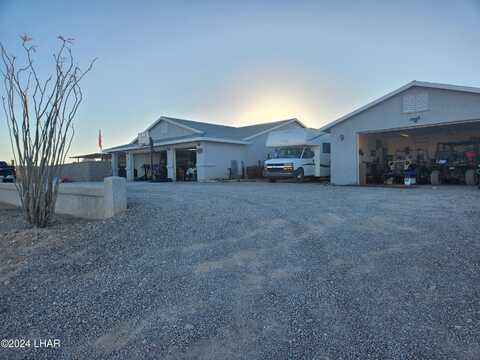 7709 N Seely Dr, Lake Havasu City, AZ 86404