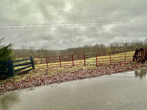 650 Northeast county Line Road, Sadieville, KY 40370