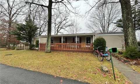 2427 Royal Oak Lane, Moore, PA 18014