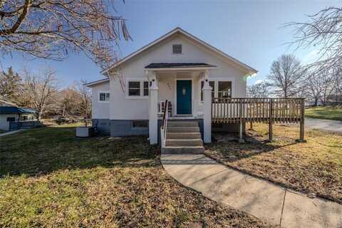 902 N Pine Street, Richland, MO 65556