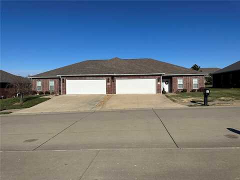 130 Summerfield Way, Cape Girardeau, MO 63701