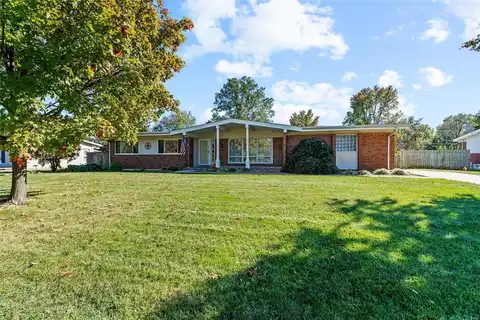 15314 Clayton Road, Ballwin, MO 63011