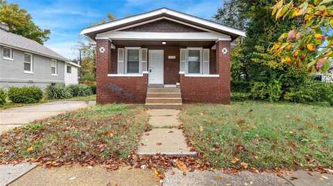 7015 Julian Avenue, Saint Louis, MO 63130