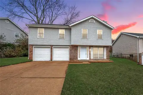 5321 Belmont Drive, High Ridge, MO 63049