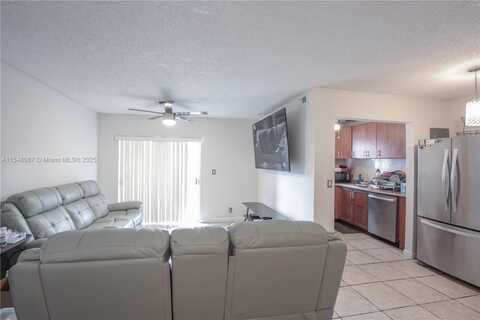 7561 NW 16th St, Plantation, FL 33313