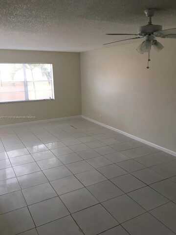 5962 NW 29th Pl, Sunrise, FL 33313