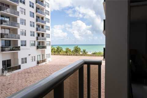 6039 Collins Ave, Miami Beach, FL 33140