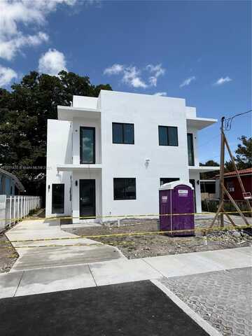 1271 NW 38th St, Miami, FL 33142