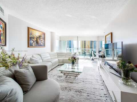 16400 Collins Ave, Sunny Isles Beach, FL 33160