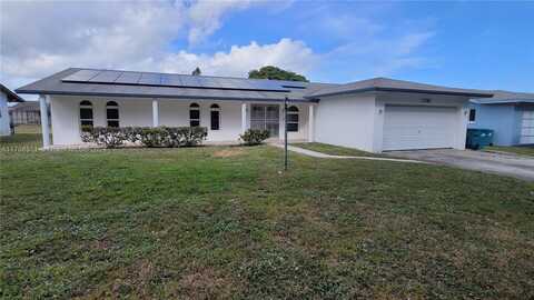 1761 NW 191st St, Miami Gardens, FL 33056