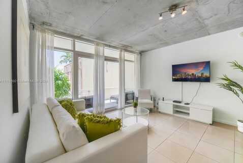 3250 NE 1st Ave, Miami, FL 33137