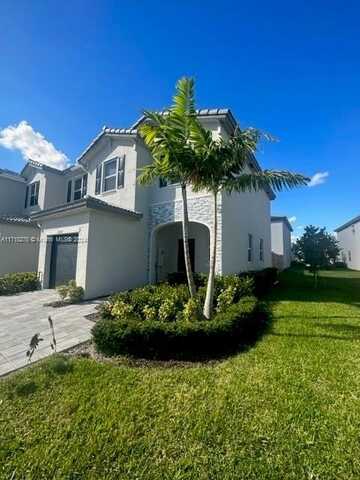 2667 SE 11th St, Homestead, FL 33035