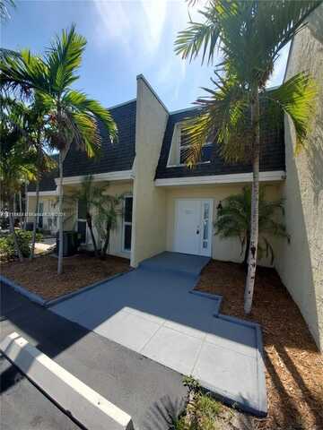 523 SW 1st Ct, Boynton Beach, FL 33435