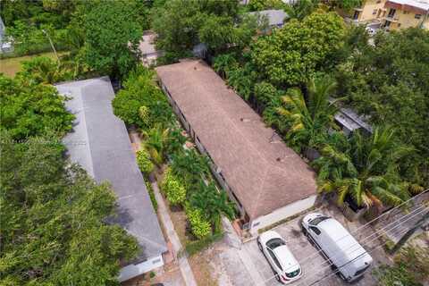 5520 NE 1st Ct, Miami, FL 33137