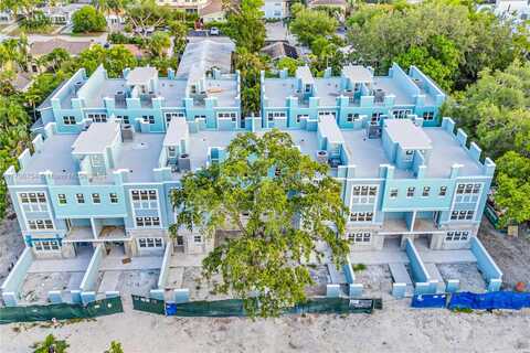 824 SE 12 ct, Fort Lauderdale, FL 33316