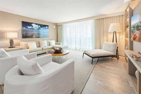 102 24th St, Miami Beach, FL 33139